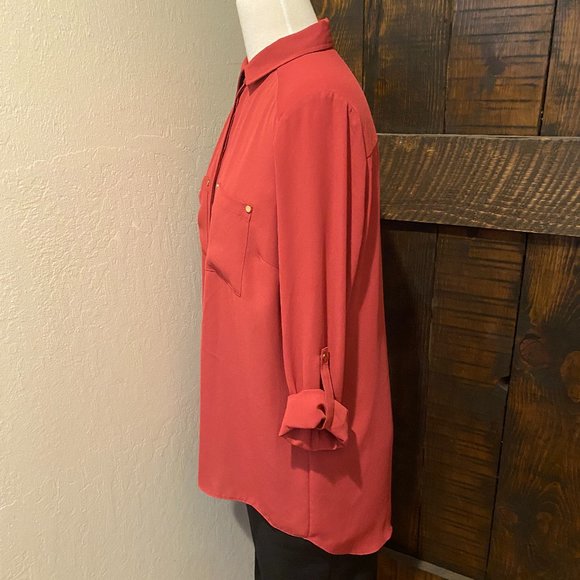 Dusty-red shirt with rivets - Picture 4 of 6